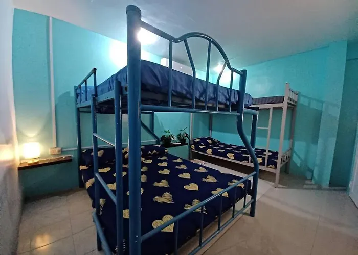Ground-floor Family Near Sm Seaside And Ocean Park 2 Wifi Main And Backup アパート
